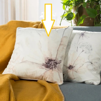 Zamatová obliečka na vankúš VELVET 128 bežová s kvetinovým motívom