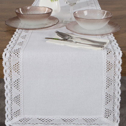 Vyšívaný biely behúň s krajkou 35x140 cm NATALI