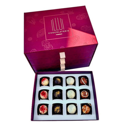 Vianočné pralinky 48ks - Bordovo zlatý box s mašľou Vianočné pralinky 48ks - Bordovo zlatý box s mašľou