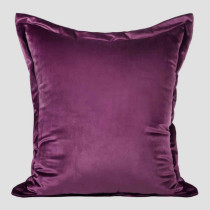 Obliečka na vankúš Villa 60 x 60 tmavo fialová