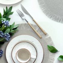 Okrúhle pletené prestieranie BOHO 1 so strapcami Okrúhle pletené prestieranie BOHO 1 so strapcami