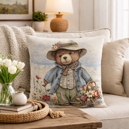 Obliečka na vankúš z gobelínu 1353 C medvedík na prechádzke
