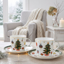 Porcelánový set pre dvoch šálky - Pod vianočným stromčekom 250 ml Porcelánový set pre dvoch šálky - Pod vianočným stromčekom 250 ml