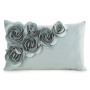 Zamatová obliečka na vankúš FLORES, 3D ruže
