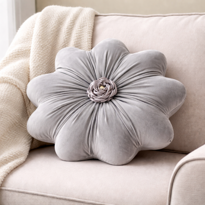 Vankúš FLORES 5 sivý