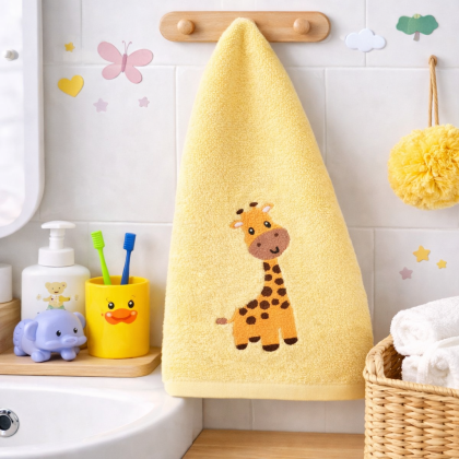 Detský uterák LILI 59 žltý so žirafkou