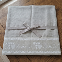 Tkaný obrus HEART Biscuit 120x140 cm