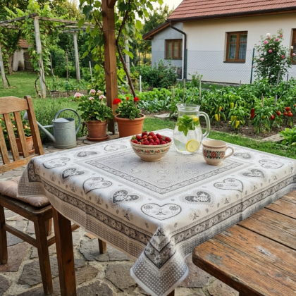 Gobelínové obrusy - V30 srdcia Montagne sivé