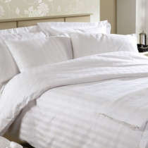 Posteľné obliečka VIVIAN biela