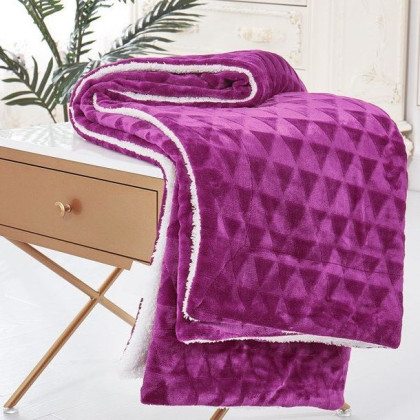 Teplá deka TRIANGEL ovečka fuchsiová